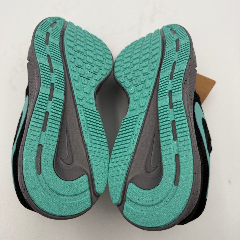 Nike Run Swift 3 SE Shoes Women Size 6 Black Green Frost Running HQ4217 010 - Picture 6 of 8